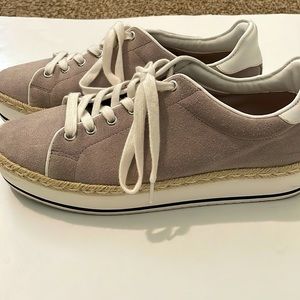 Steve Madden suede platform tennis shoes Size 10 Preowned
